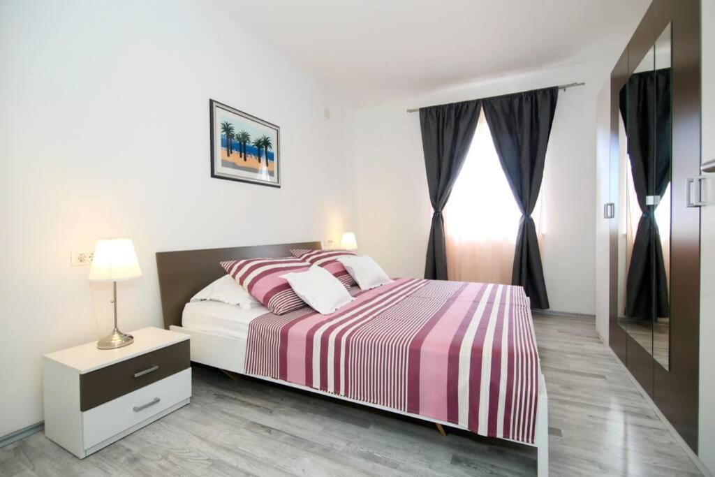 Apartman Buki **** Σπλιτ Εξωτερικό φωτογραφία